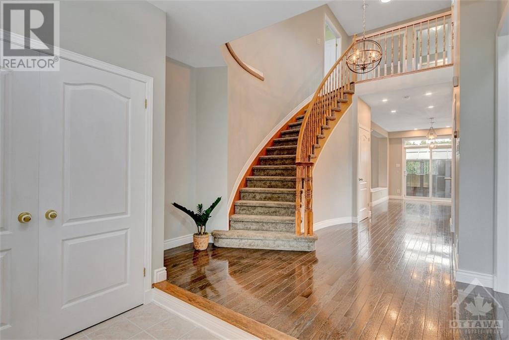 4456 Rainforest Drive, Ottawa, Ontario  K1V 1L6 - Photo 3 - 1365991