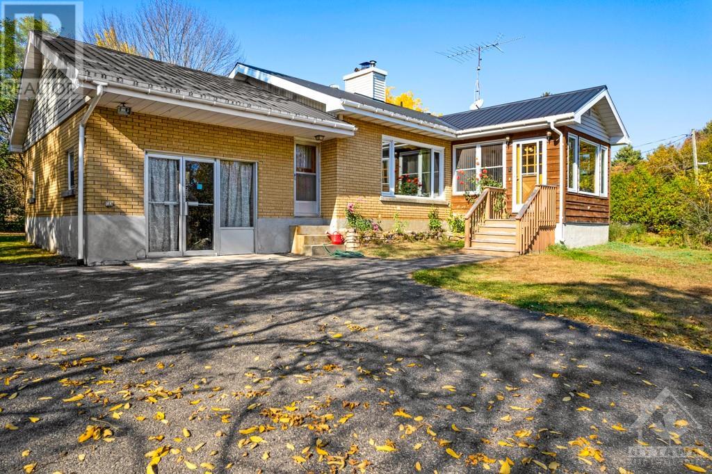 102 Iron Mine Road, Lanark, Ontario  K0G 1K0 - Photo 25 - 1365741