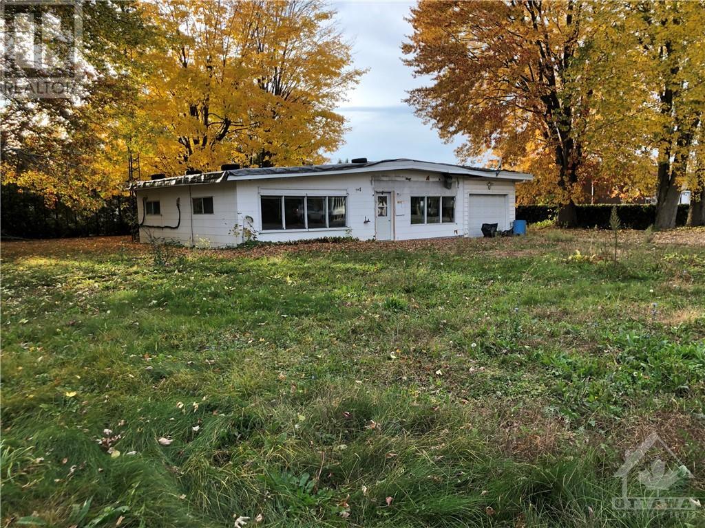 12284 County Rd 18 Road, Williamsburg, Ontario  K0C 2H0 - Photo 2 - 1365701