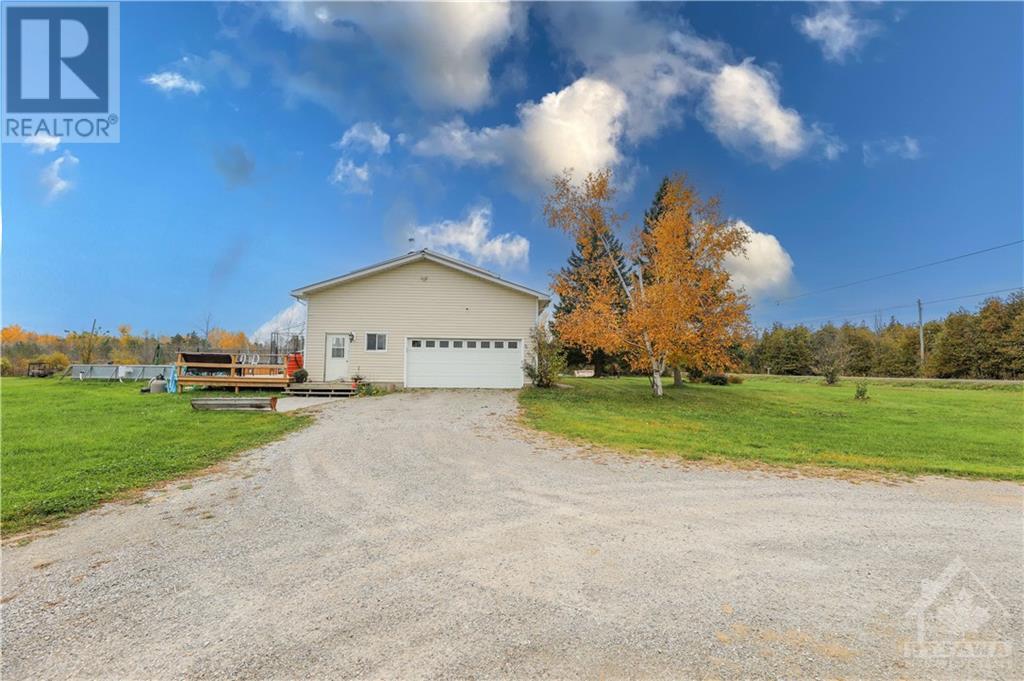817 Code Drive, Smiths Falls, Ontario  K7A 4S6 - Photo 25 - 1366142