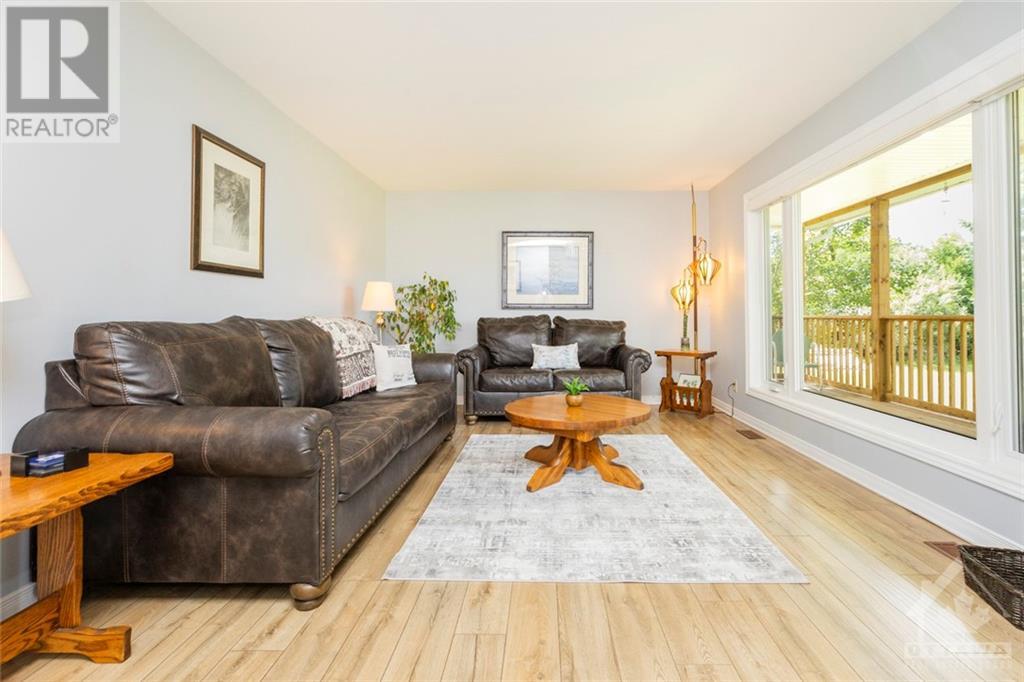 817 Code Drive, Smiths Falls, Ontario  K7A 4S6 - Photo 6 - 1366142