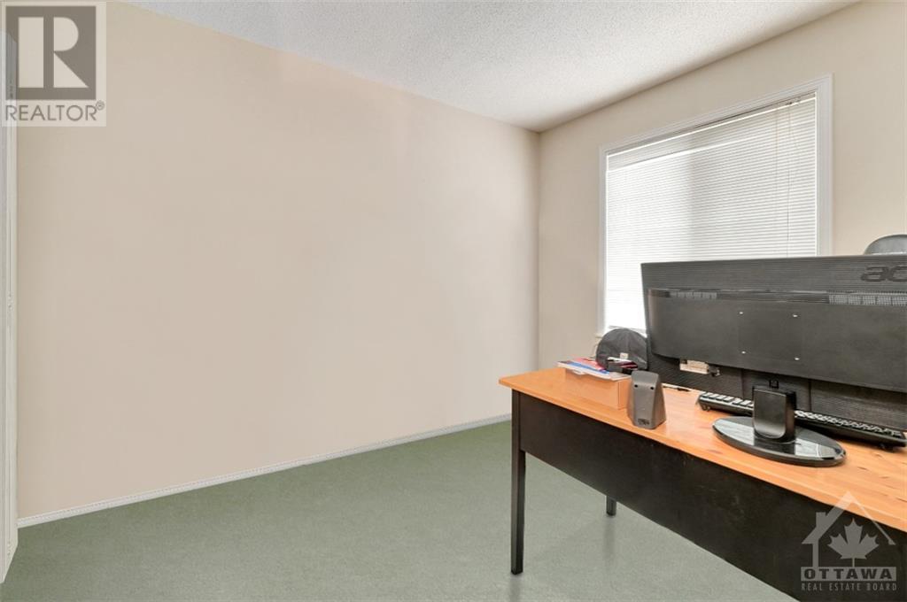 4576 Ogilvie Walk Crescent, Ottawa, Ontario  K1J 1G6 - Photo 13 - 1366087