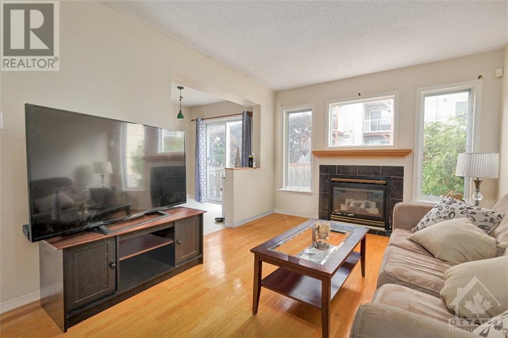 4576 Ogilvie Walk Crescent, Ottawa, Ontario  K1J 1G6 - Photo 4 - 1366087