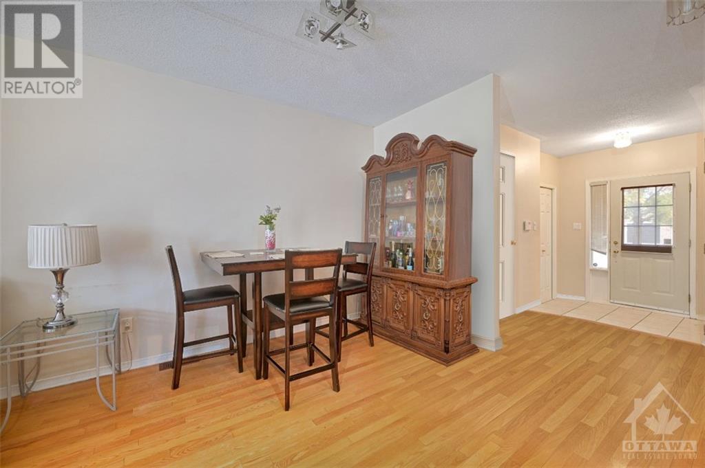 4576 Ogilvie Walk Crescent, Ottawa, Ontario  K1J 1G6 - Photo 6 - 1366087