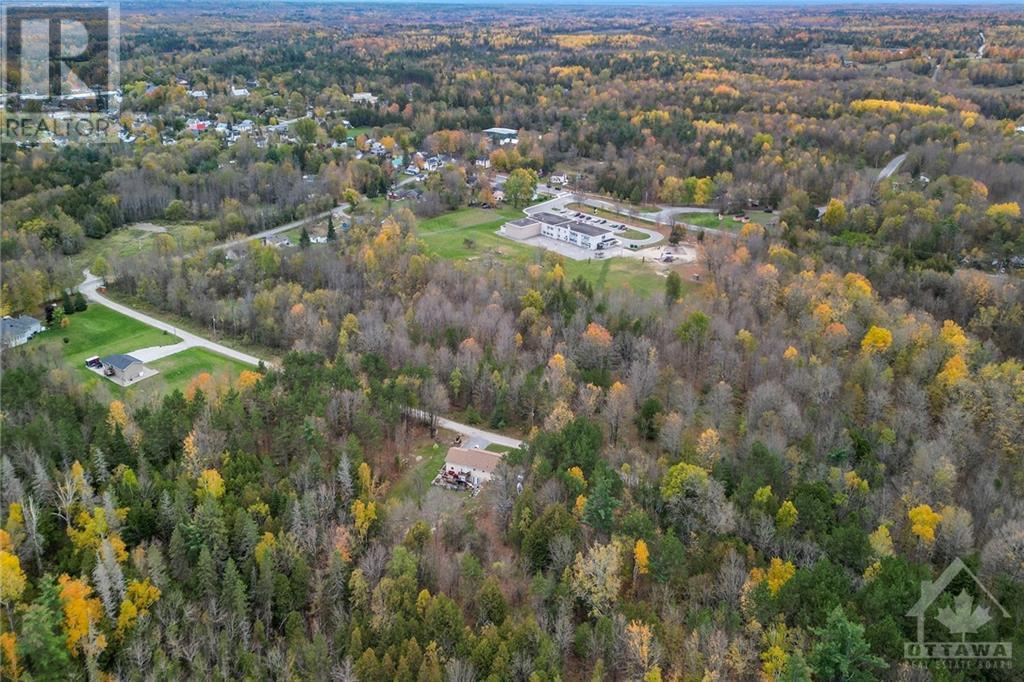 00 Paul Drive, Lanark, Ontario  K0G 1K0 - Photo 2 - 1365579