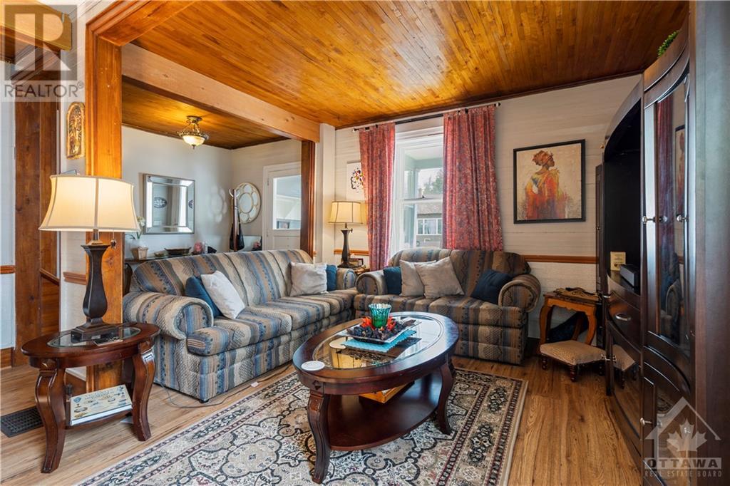 47-49 Townline Road E, Carleton Place, Ontario  K7C 2C8 - Photo 7 - 1365809
