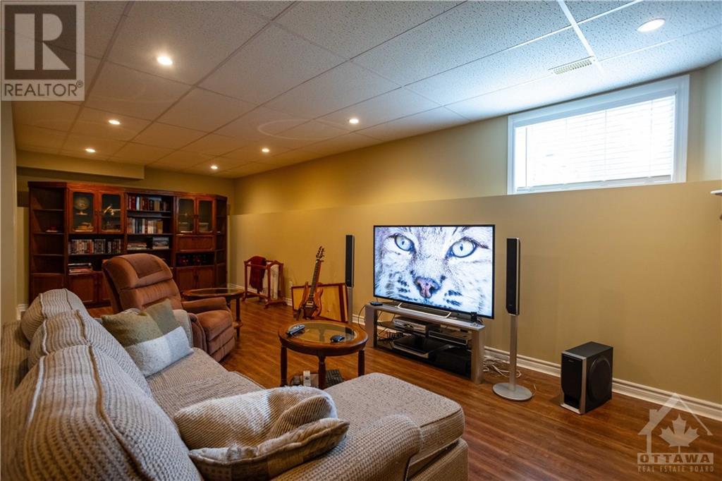 244 Stiver Street, Russell, Ontario  K4R 1G9 - Photo 21 - 1365665