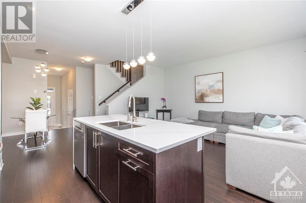 406 Alle Premiere Lane, Rockland, Ontario  K4M 0M7 - Photo 11 - 1366180
