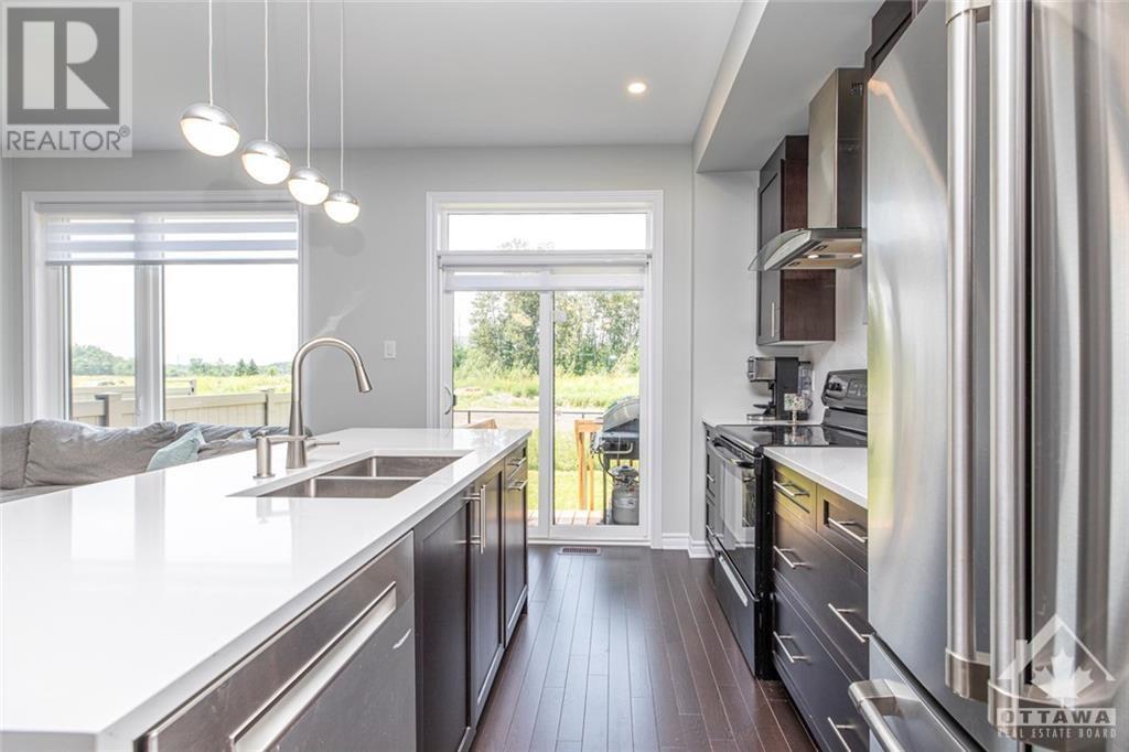 406 Alle Premiere Lane, Rockland, Ontario  K4M 0M7 - Photo 9 - 1366180