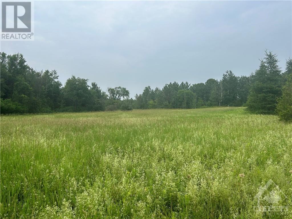 18999 CONCESSION RD 1 ROAD, apple hill, Ontario