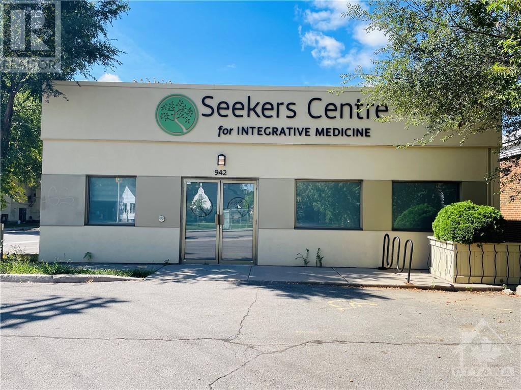942 MERIVALE ROAD, ottawa, Ontario
