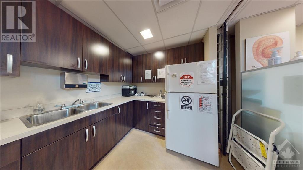 942 Merivale Road, Ottawa, Ontario  K1Z 5Z9 - Photo 23 - 1366201