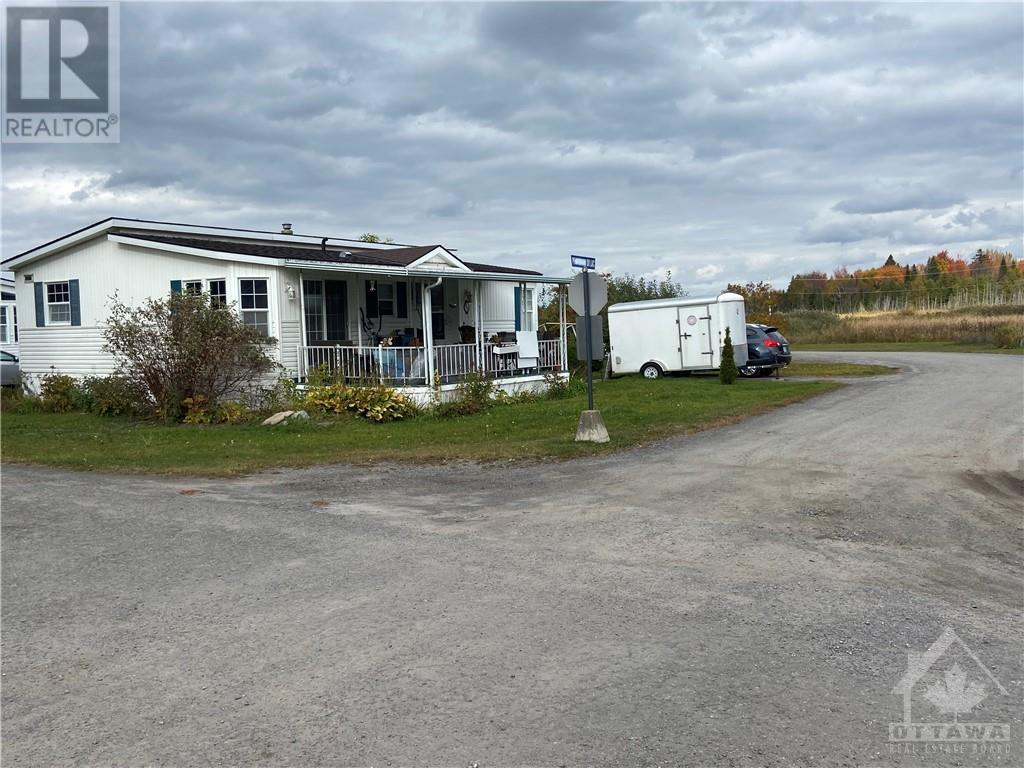 22 Yvette Private, Ashton, Ontario  K0A 1B0 - Photo 2 - 1364626
