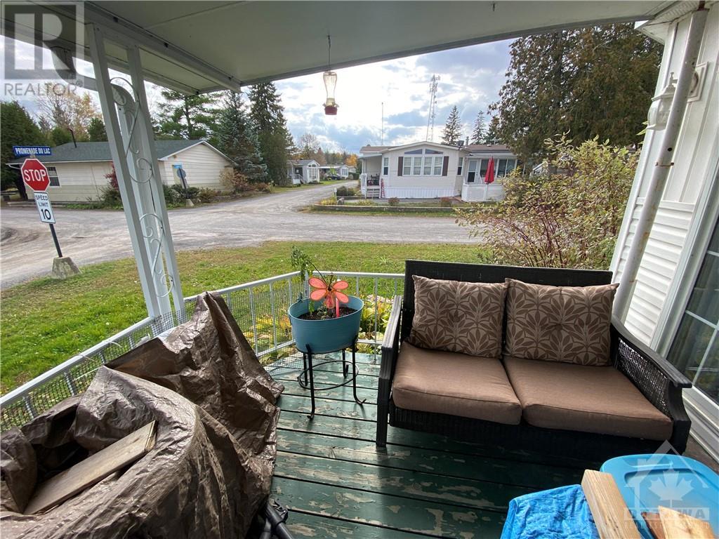 22 Yvette Private, Ashton, Ontario  K0A 1B0 - Photo 5 - 1364626