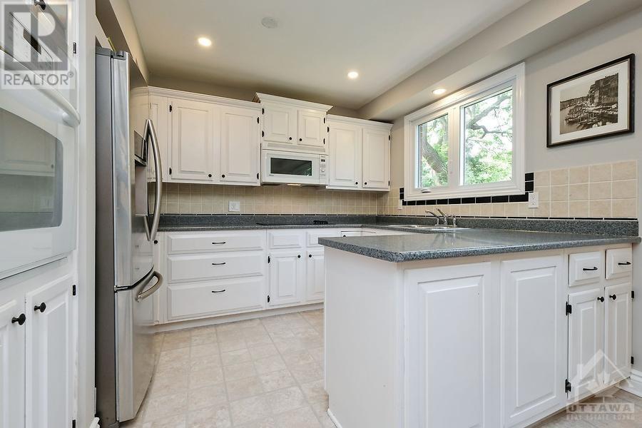 2475 Wyndale Crescent, Ottawa, Ontario  K1H 8J3 - Photo 7 - 1365832