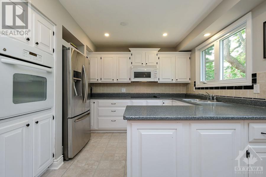 2475 Wyndale Crescent, Ottawa, Ontario  K1H 8J3 - Photo 8 - 1365832