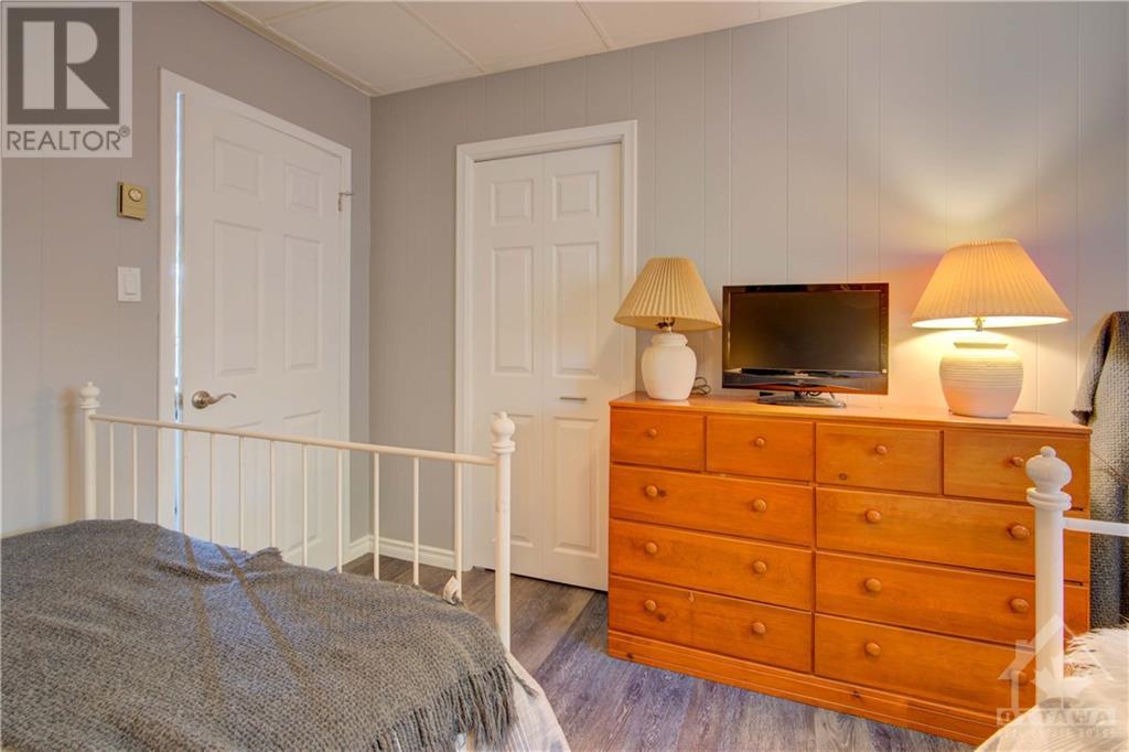 5539 Rideau Road, Seeley's Bay, Ontario  K0H 2N0 - Photo 21 - 1366205