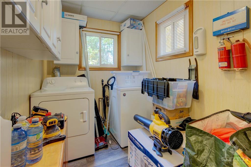 5539 Rideau Road, Seeley's Bay, Ontario  K0H 2N0 - Photo 22 - 1366205