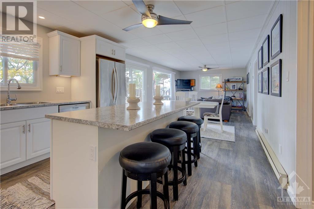 5539 Rideau Road, Seeley's Bay, Ontario  K0H 2N0 - Photo 9 - 1366205