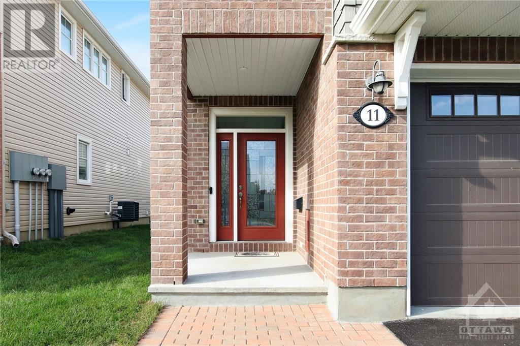 11 Merrill Street, Stittsville, Ontario  K2S 0W2 - Photo 2 - 1366217