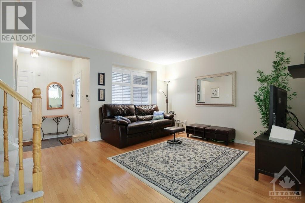 1002 Rocky Harbour Crescent, Ottawa, Ontario  K1V 1T9 - Photo 9 - 1365987