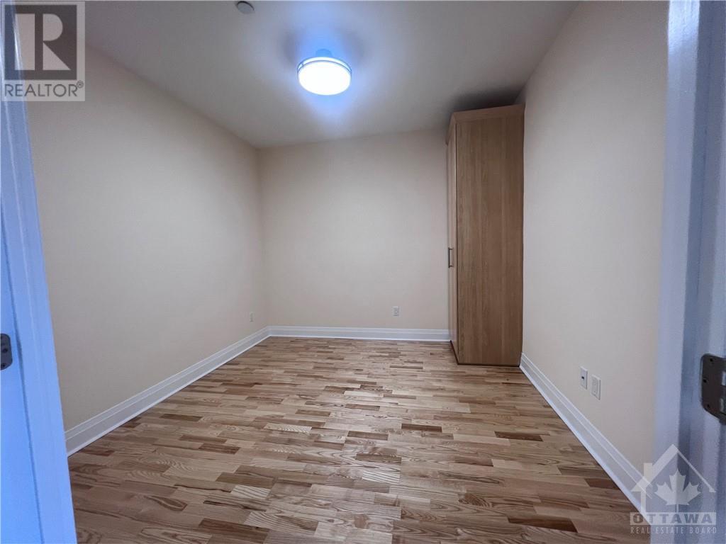 1425 Vanier Parkway Unit#219, Ottawa, Ontario  K1K 3W6 - Photo 8 - 1358352