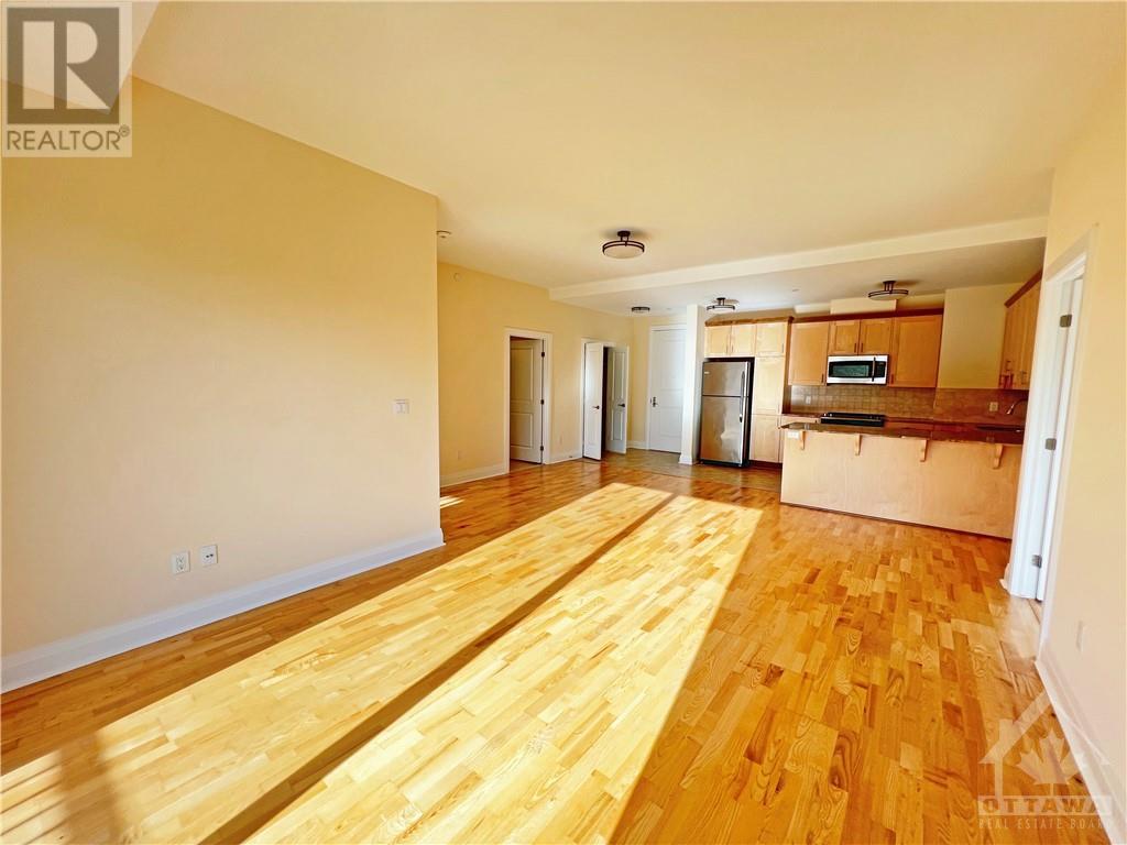 1425 Vanier Parkway Unit#204, Ottawa, Ontario  K1K 3W6 - Photo 4 - 1358351