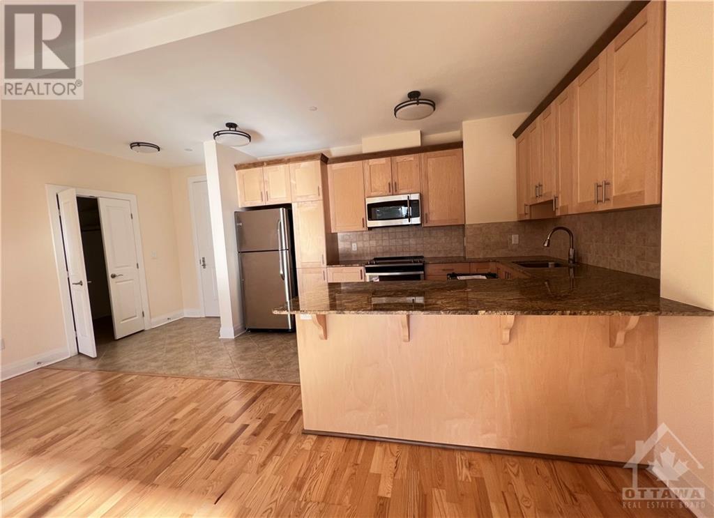 1425 Vanier Parkway Unit#204, Ottawa, Ontario  K1K 3W6 - Photo 6 - 1358351