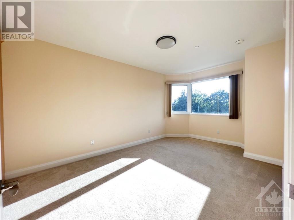 1425 Vanier Parkway Unit#204, Ottawa, Ontario  K1K 3W6 - Photo 8 - 1358351