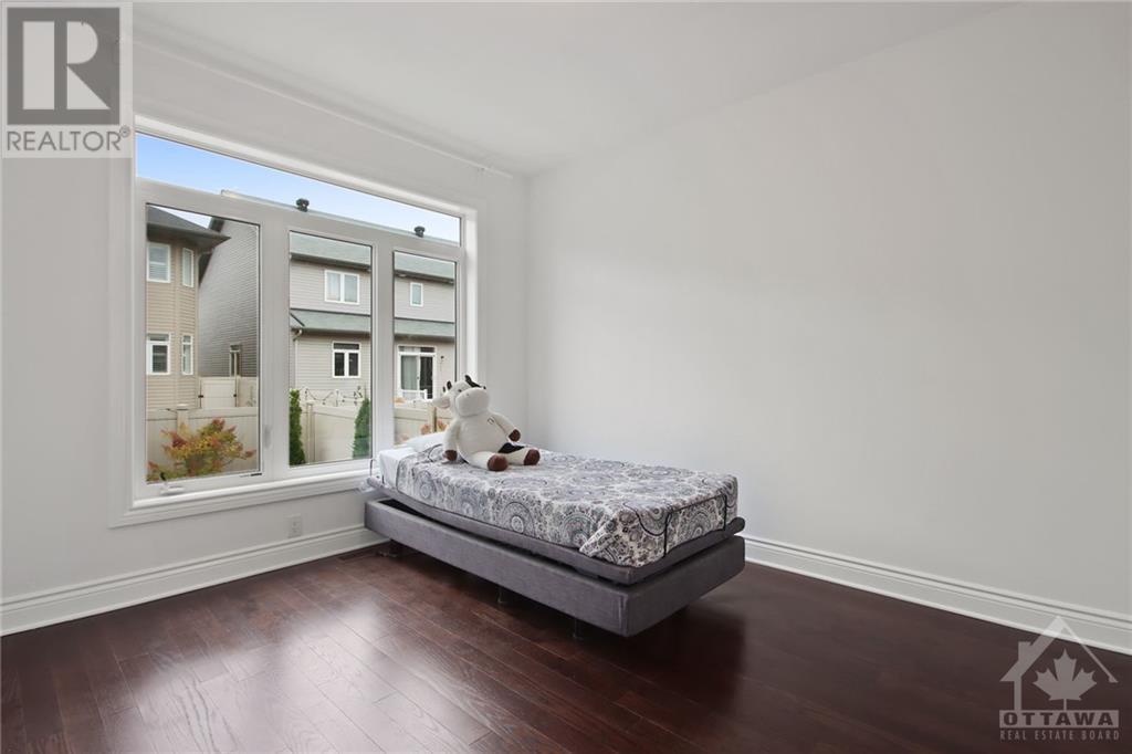 529 Peerless Street, Ottawa, Ontario  K2J 5P9 - Photo 11 - 1366243