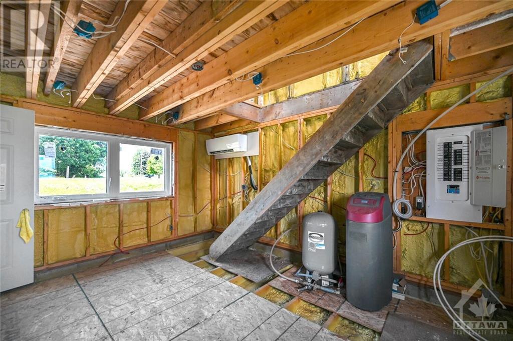 10022 County Road 2 Road, Iroquois, Ontario  K0E 1K0 - Photo 12 - 1366247