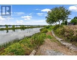 10022 COUNTY ROAD 2 ROAD, iroquois, Ontario