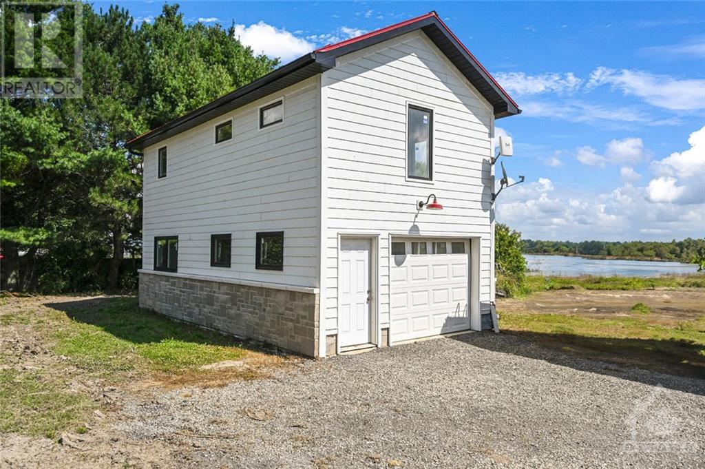 10022 County Road 2 Road, Iroquois, Ontario  K0E 1K0 - Photo 2 - 1366245