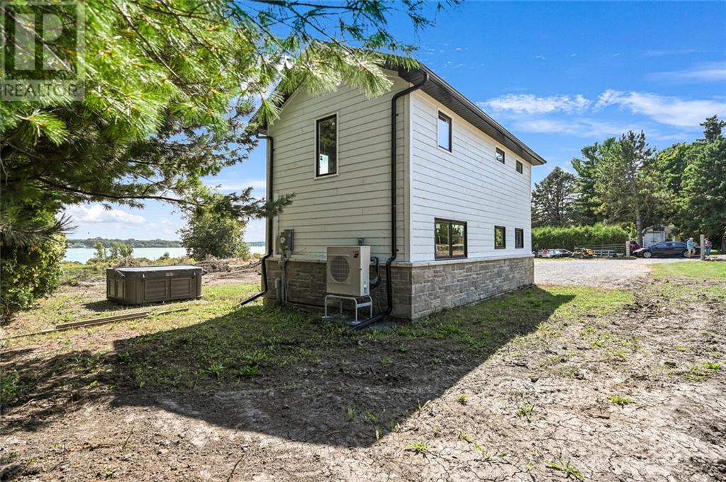 10022 County Road 2 Road, Iroquois, Ontario  K0E 1K0 - Photo 3 - 1366245