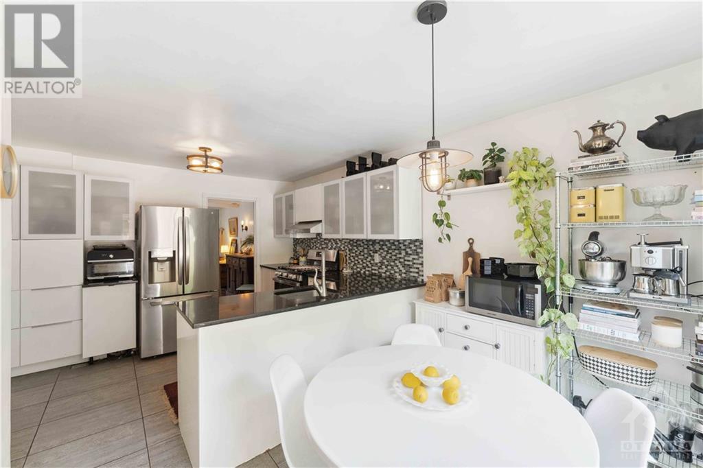 25 Waterton Crescent, Ottawa, Ontario  K2M 1Y8 - Photo 12 - 1366384
