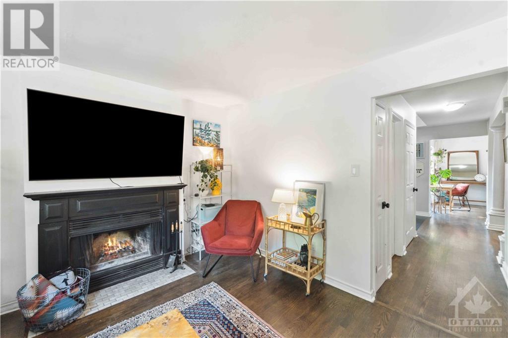 25 Waterton Crescent, Ottawa, Ontario  K2M 1Y8 - Photo 6 - 1366384