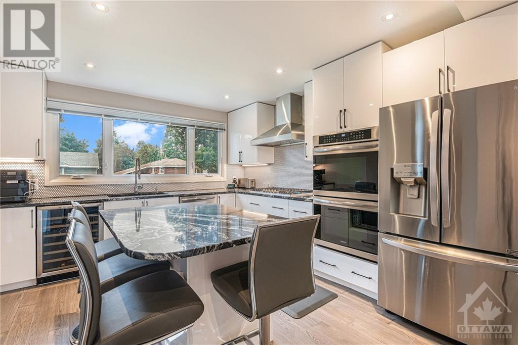 1248 Henry Farm Drive, Ottawa, Ontario  K2C 2E2 - Photo 4 - 1366416