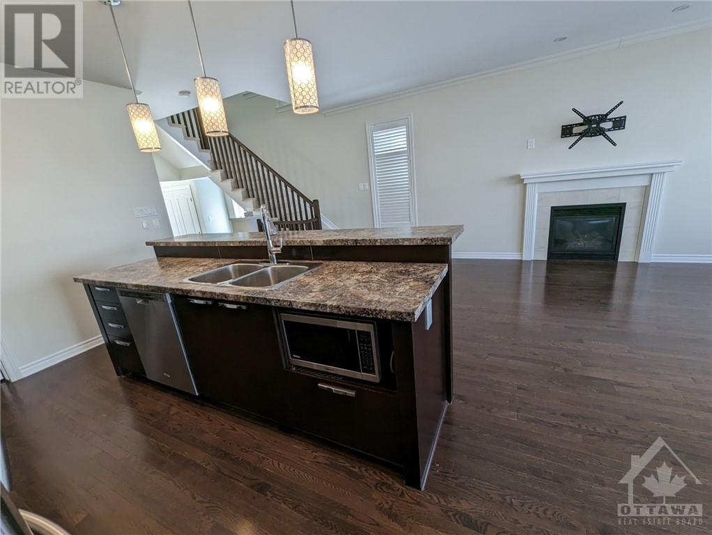 730 Hazelnut Crescent, Ottawa, Ontario  K1T 0K3 - Photo 9 - 1363051