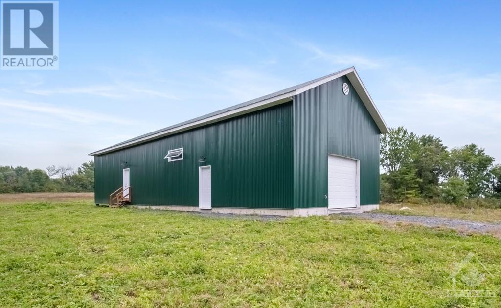 4237 GLEN ROY ROAD, apple hill, Ontario