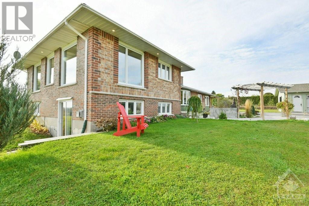 4028 Vaughan Side Road, Carp, Ontario  K0A 1L0 - Photo 3 - 1365499