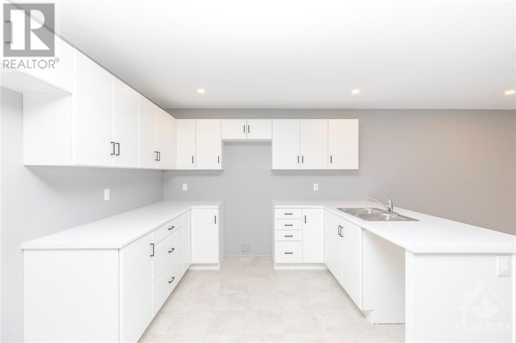 102 Seabert Drive, Ottawa, Ontario  K2L 2R5 - Photo 8 - 1366289
