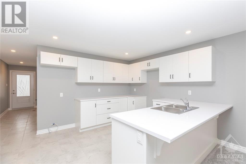 102 Seabert Drive, Ottawa, Ontario  K2L 2R5 - Photo 9 - 1366289