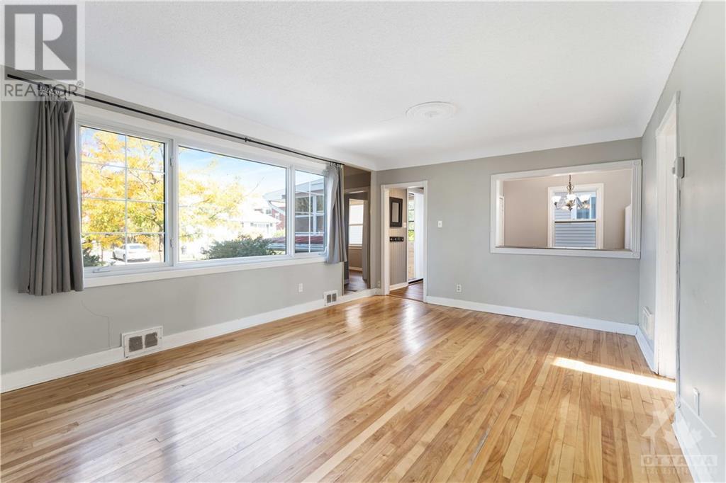 282 Glynn Avenue, Ottawa, Ontario  K1K 1S1 - Photo 4 - 1366490