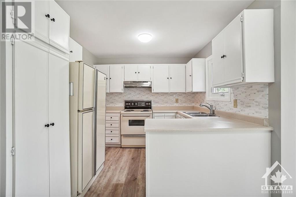 1444 Laurin Crescent, Ottawa, Ontario  K1E 3H1 - Photo 11 - 1366354