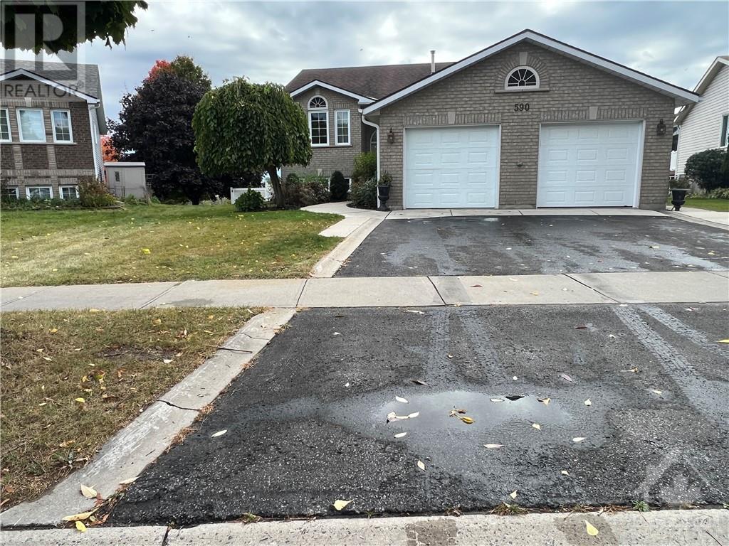 590 Arbour Crescent, Kingston, Ontario  K7M 8Y1 - Photo 2 - 1366441