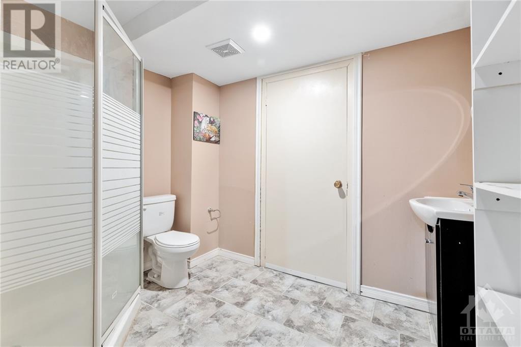 6132 Vineyard Drive, Ottawa, Ontario  K1C 2N6 - Photo 26 - 1366502
