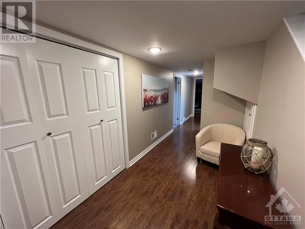 16 Steel Street, Ottawa, Ontario  K1J 6R4 - Photo 15 - 1366509