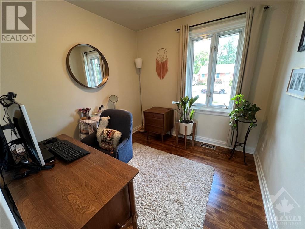 16 Steel Street, Ottawa, Ontario  K1J 6R4 - Photo 8 - 1366509