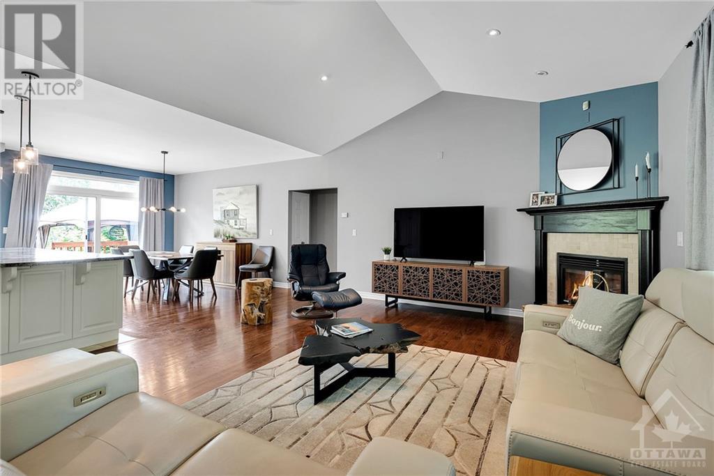 5965 Wood Duck Drive, Ottawa, Ontario  K0A 2W0 - Photo 4 - 1366428