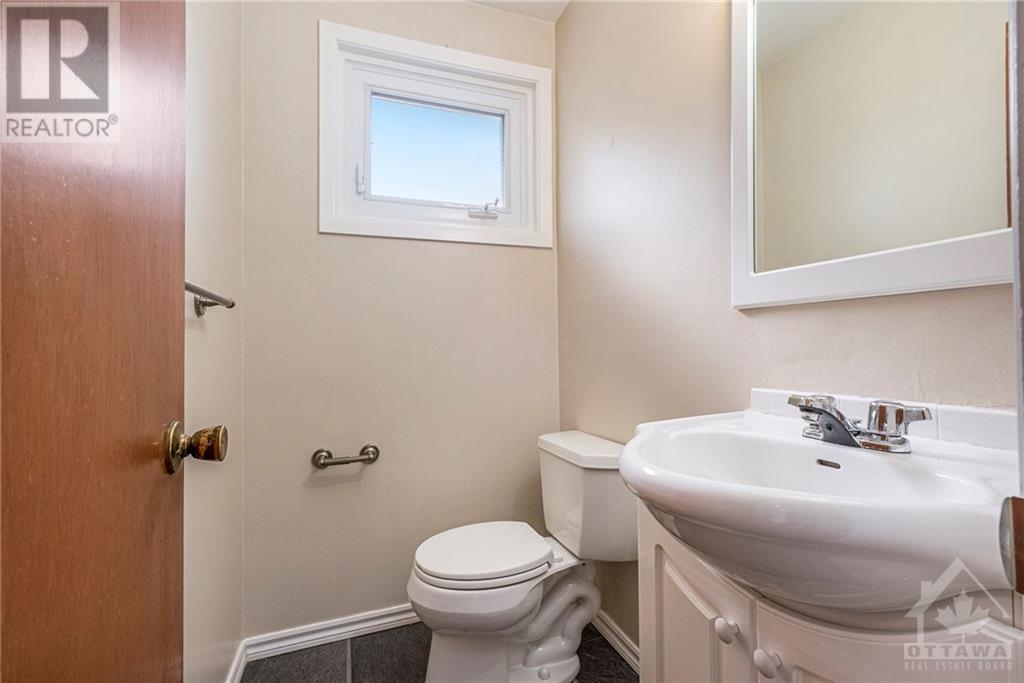 2257 Samuel Drive, Ottawa, Ontario  K1G 3C3 - Photo 13 - 1366350